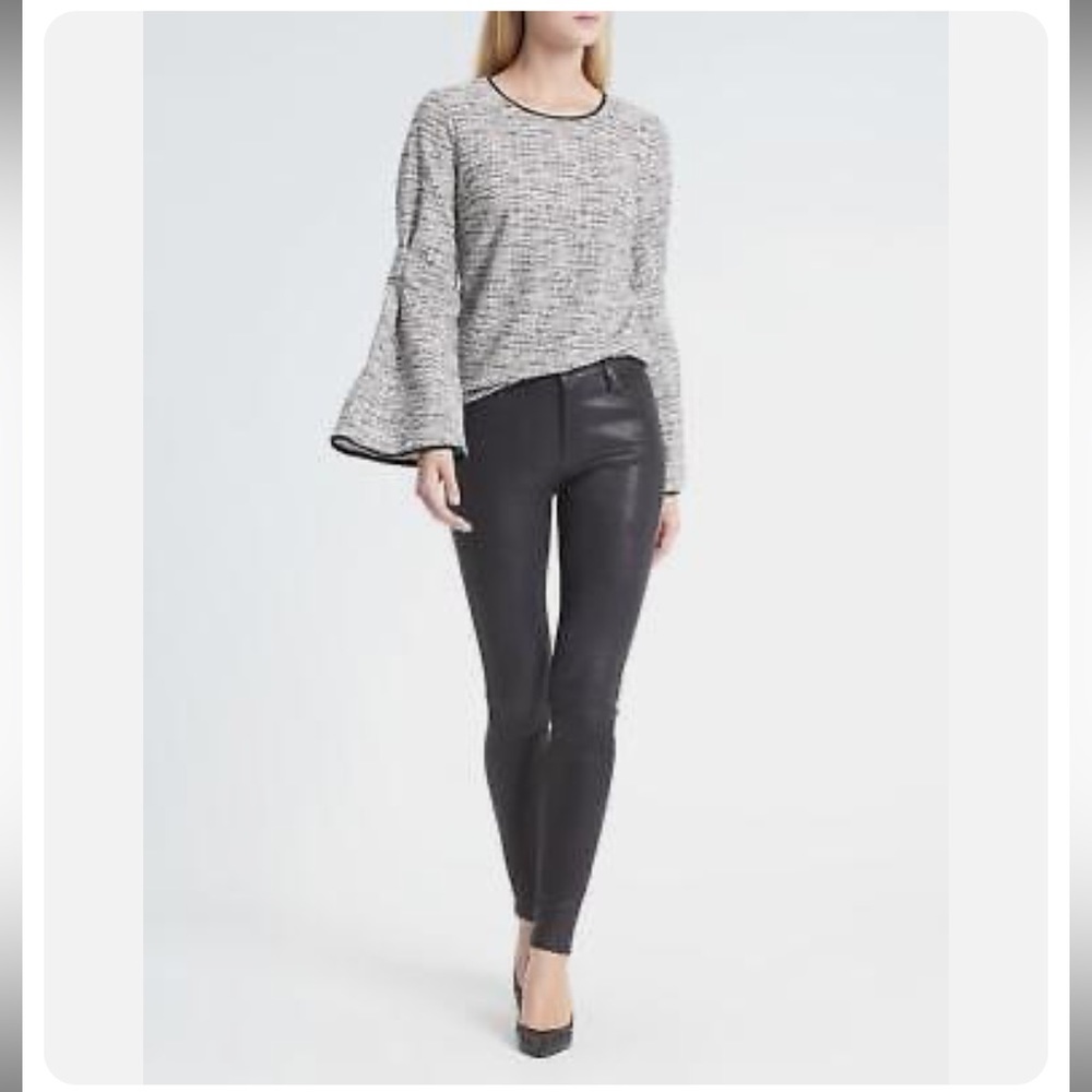 Banana Republic Bouclé Pleated Bell-Sleeve Top Black & White size small